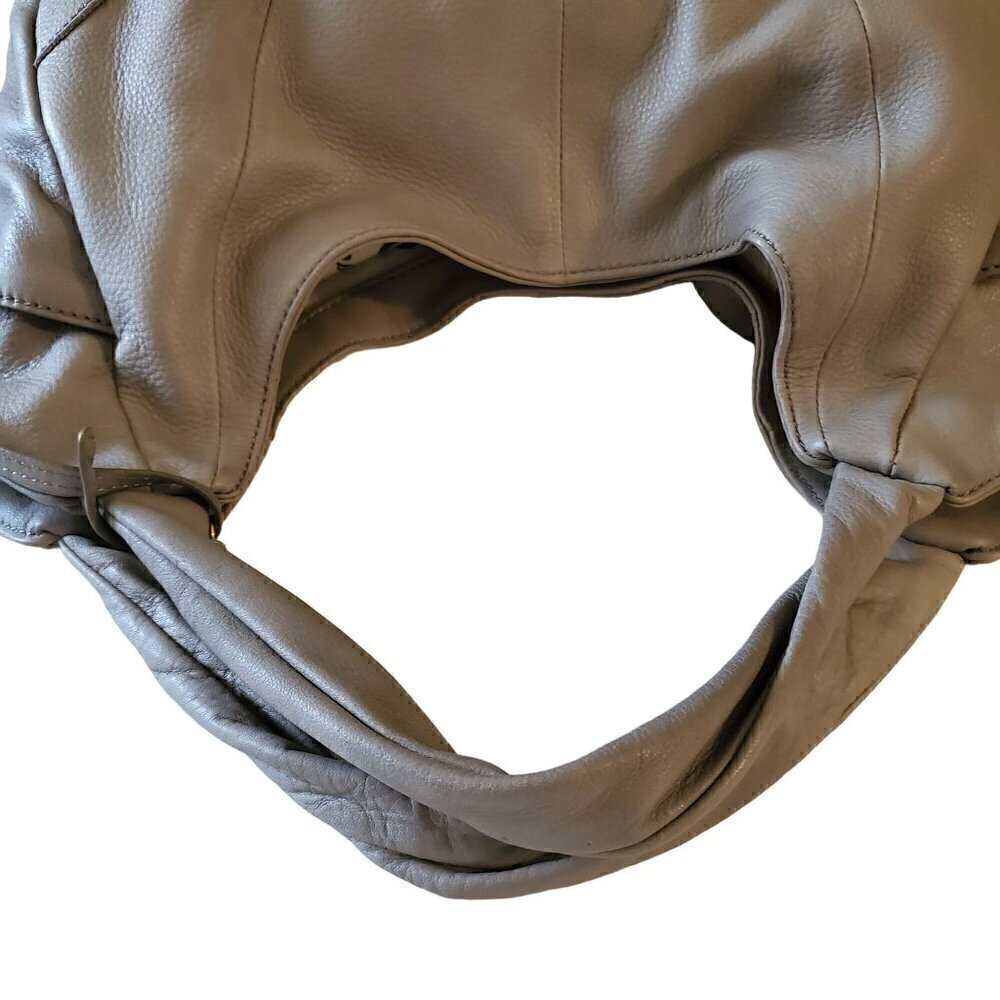 HOBO Crescent Shaped Gray Leather Bag, Woman's Grey Shoulder Bag - Picture 4 of 11